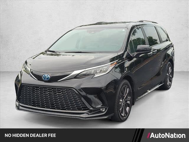 2024 TOYOTA Sienna
