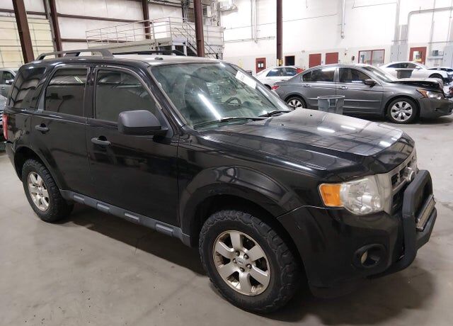 2011 FORD Escape