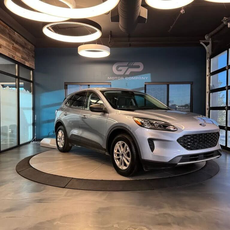 2022 FORD Escape
