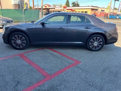 2014 CHRYSLER 300