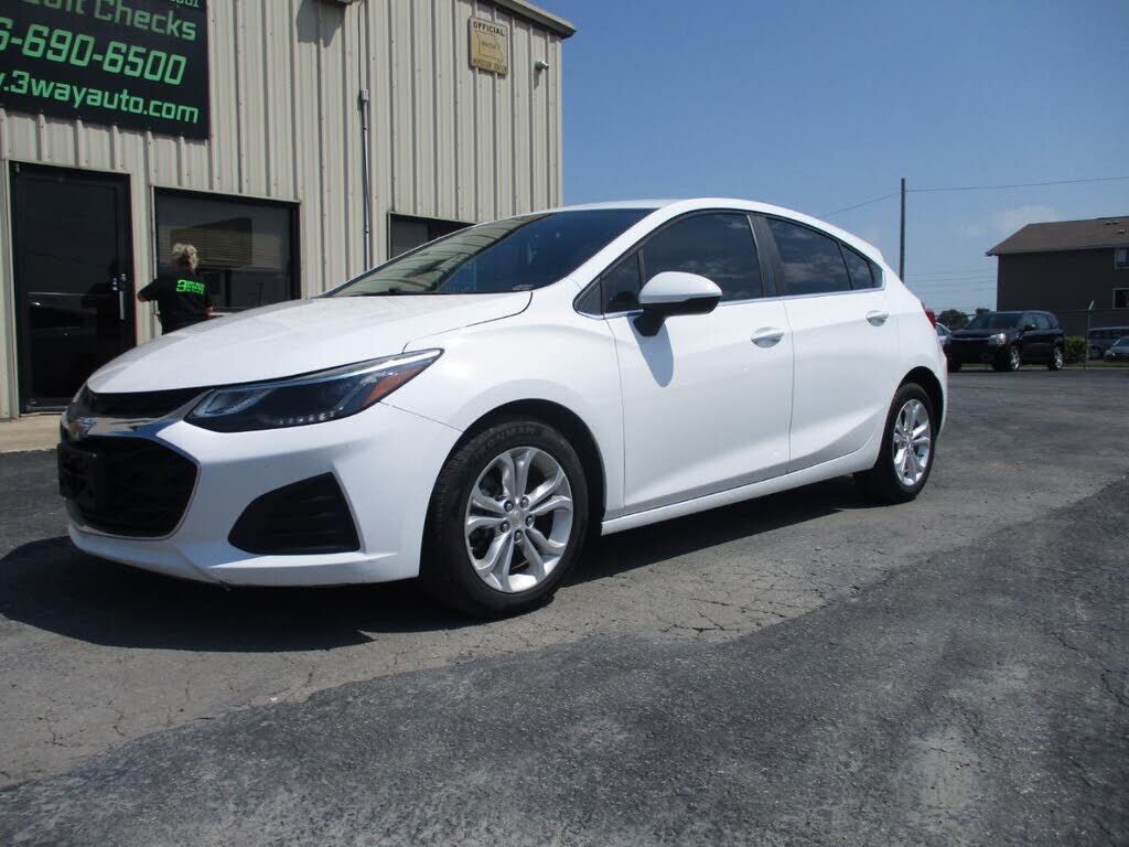 2019 CHEVROLET Cruze