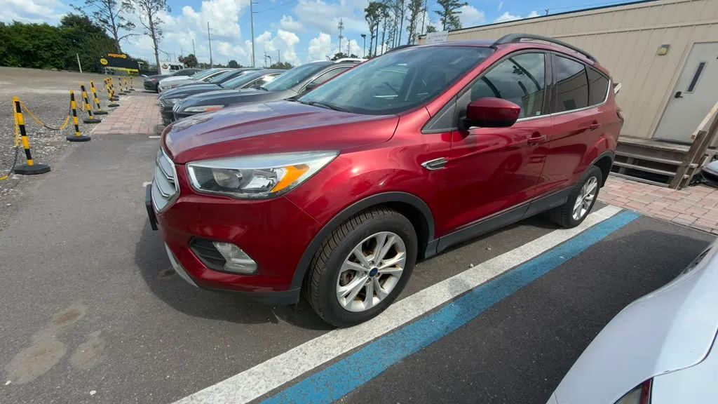 2018 FORD Escape