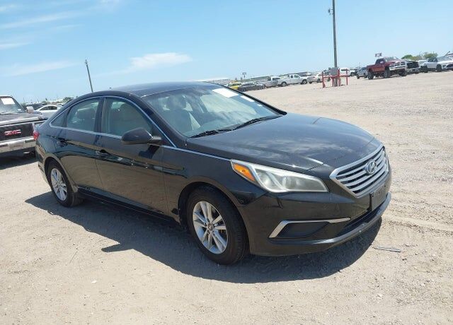 2017 HYUNDAI Sonata