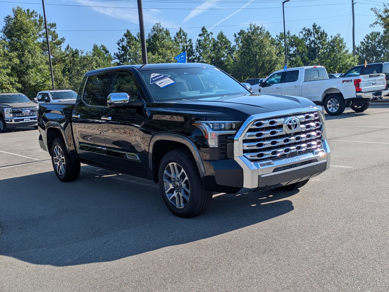 2024 TOYOTA Tundra