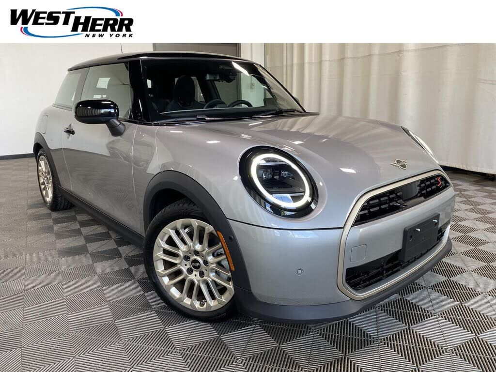 2025 MINI Hardtop