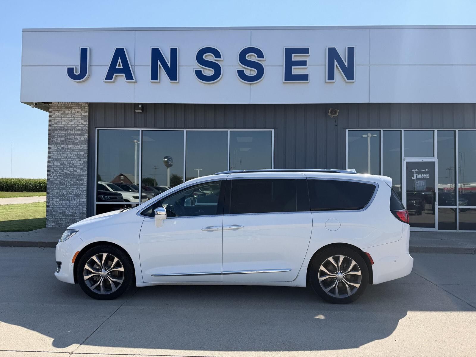 2018 CHRYSLER Pacifica