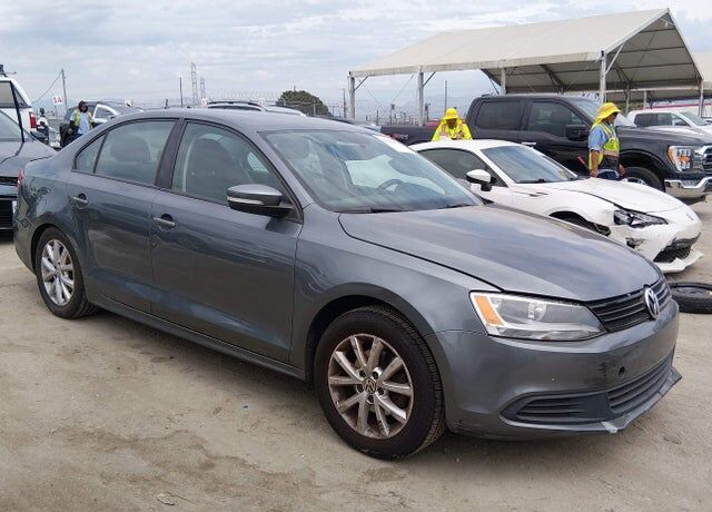 2012 VOLKSWAGEN Jetta