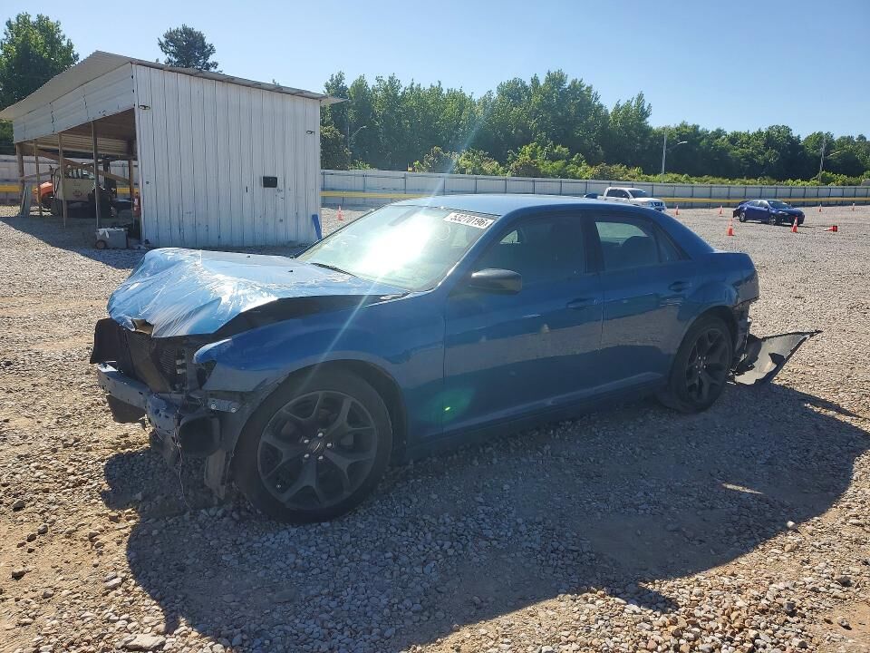 2020 CHRYSLER 300