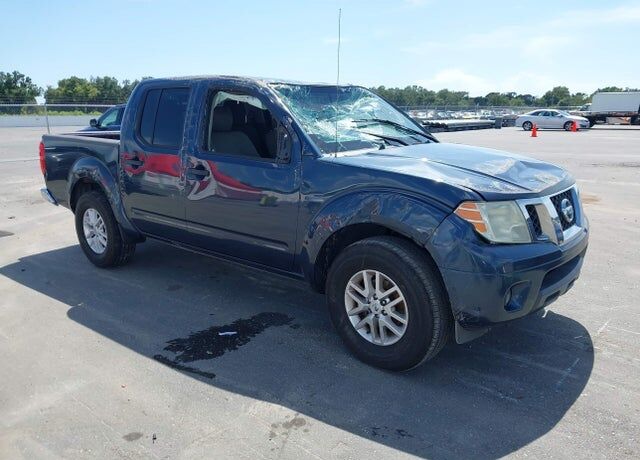 2015 NISSAN Frontier