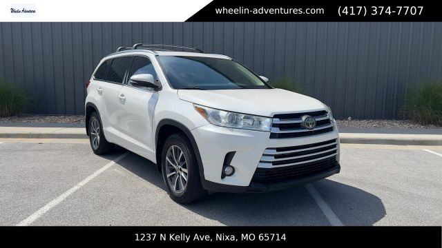2018 TOYOTA Highlander