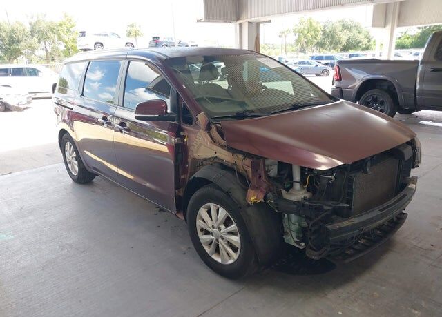 2017 KIA Sedona