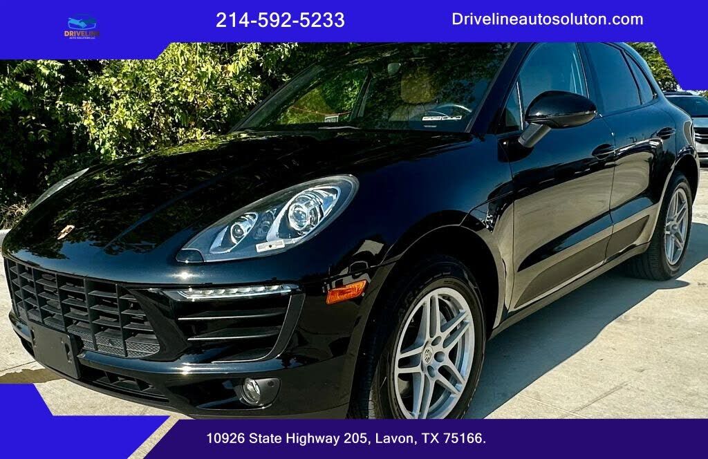 2017 PORSCHE Macan