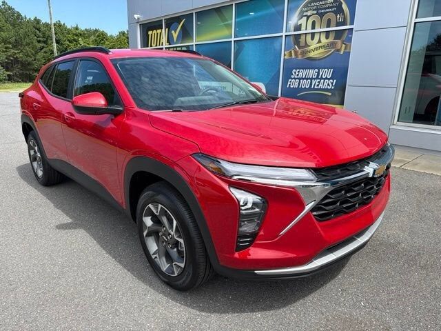 2026 CHEVROLET Trax