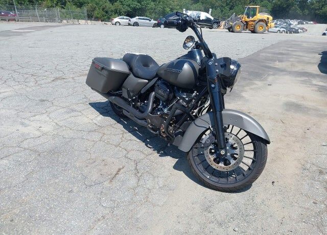 2018 HARLEY DAVIDSON FLHRXS / Road King Special