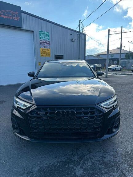 2022 Audi A8 L