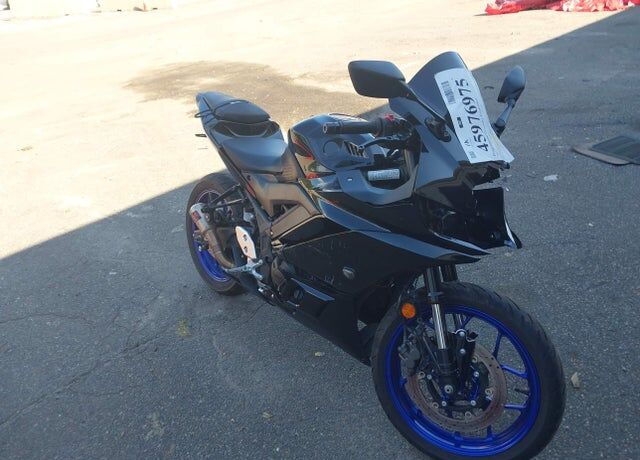 2021 YAMAHA YZF