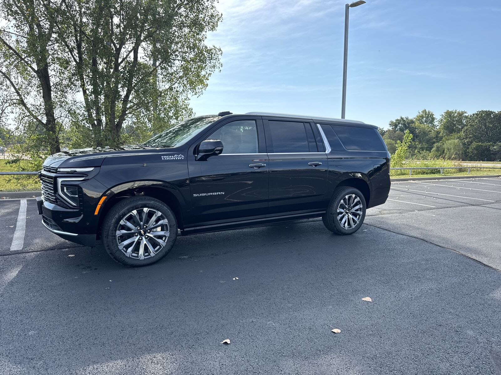 2026 CHEVROLET Suburban