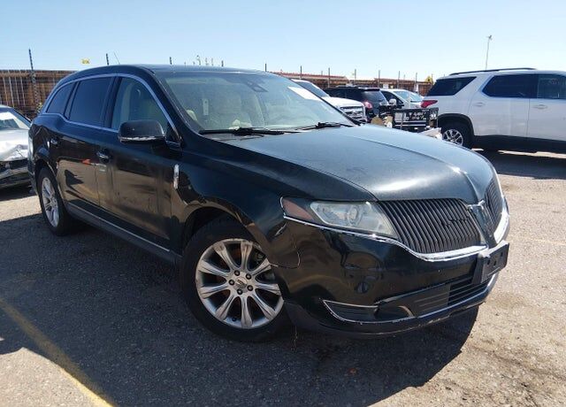 2013 LINCOLN MKT