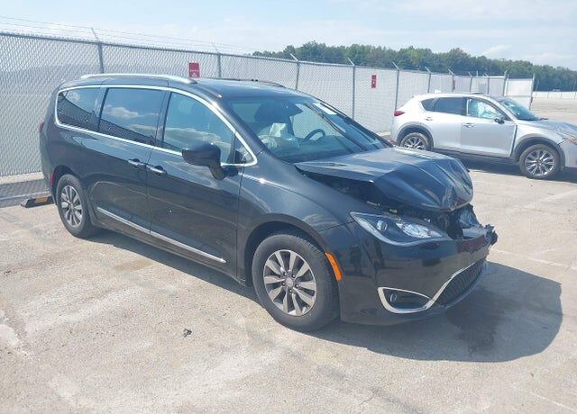 2020 CHRYSLER Pacifica