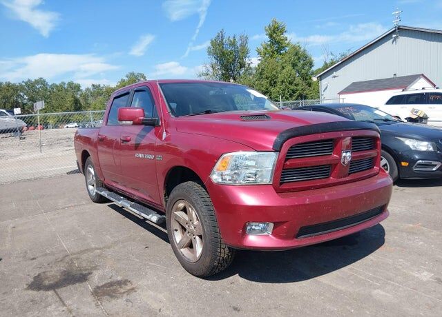 2012 DODGE Ram