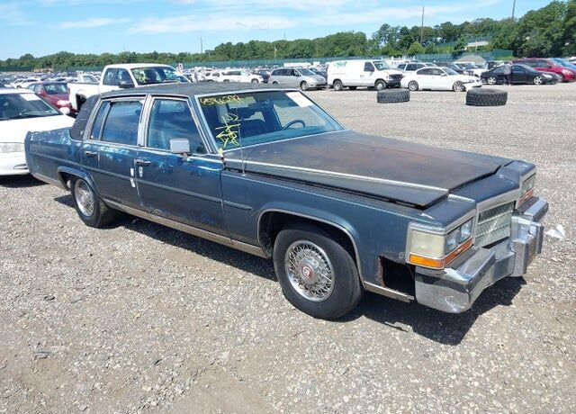 1986 CADILLAC Brougham