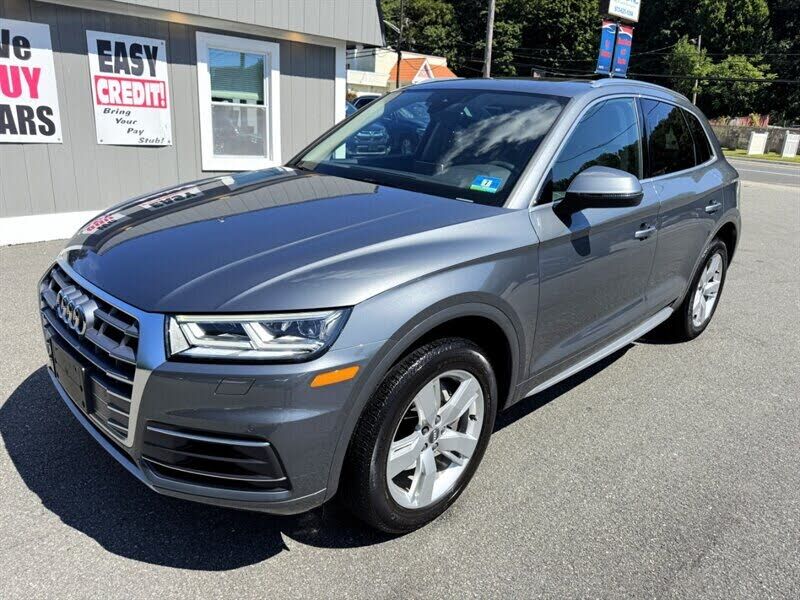 2018 AUDI Q5