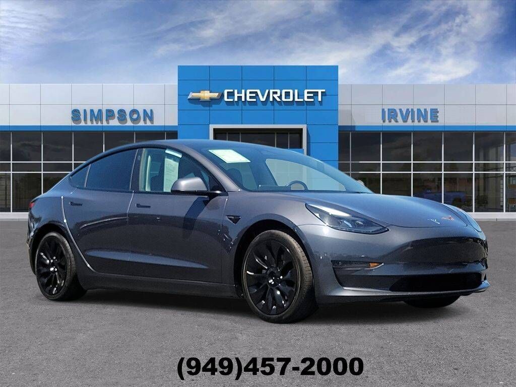 2023 TESLA Model 3