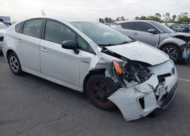 2015 TOYOTA PRIUS