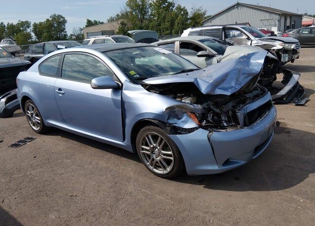 2010 TOYOTA SCION
