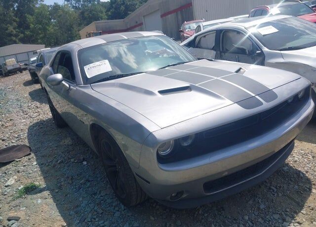 2017 DODGE Challenger