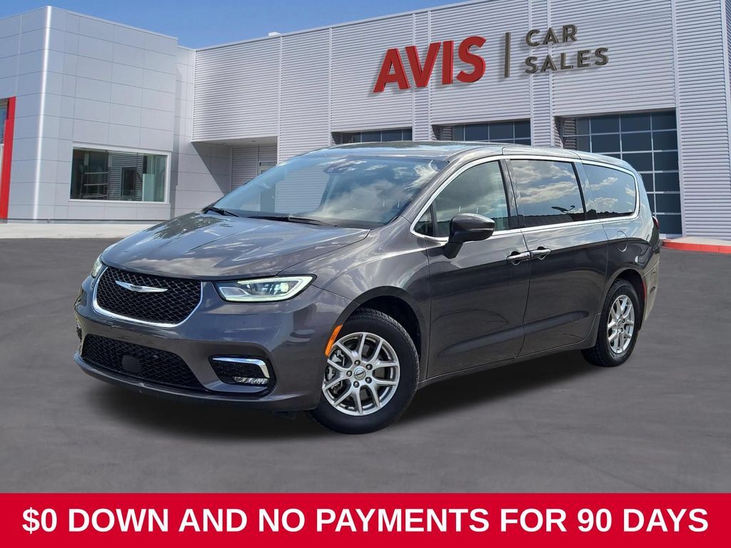 2023 CHRYSLER Pacifica