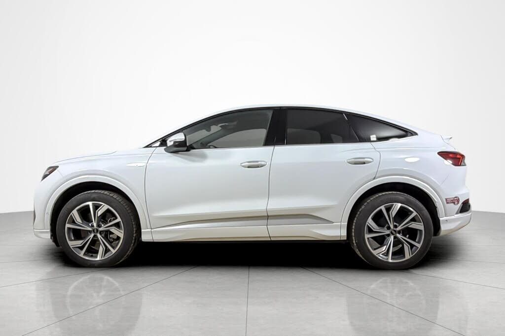2023 Audi Q4