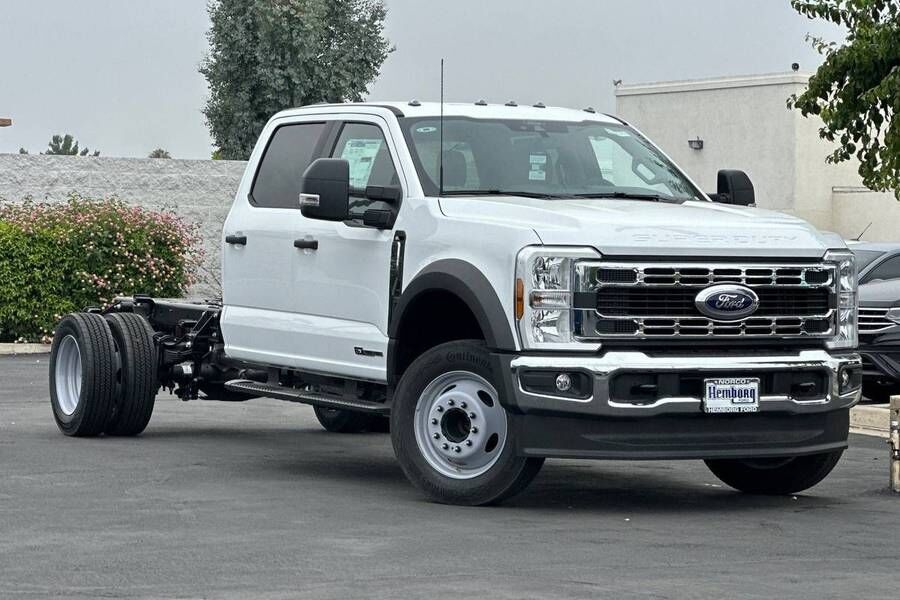 2025 FORD F-450