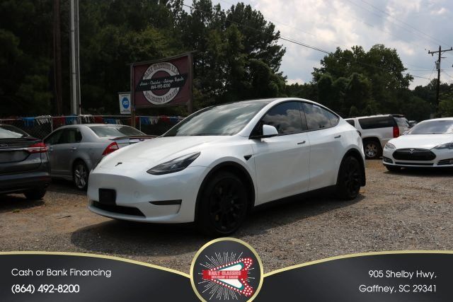 2023 TESLA Model Y