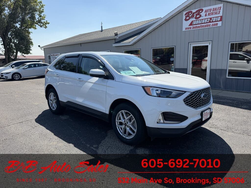 2023 FORD Edge
