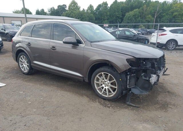 2017 AUDI Q7