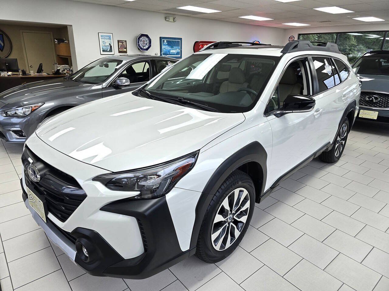 2023 SUBARU Outback