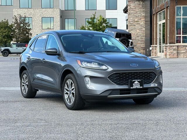 2022 FORD Escape