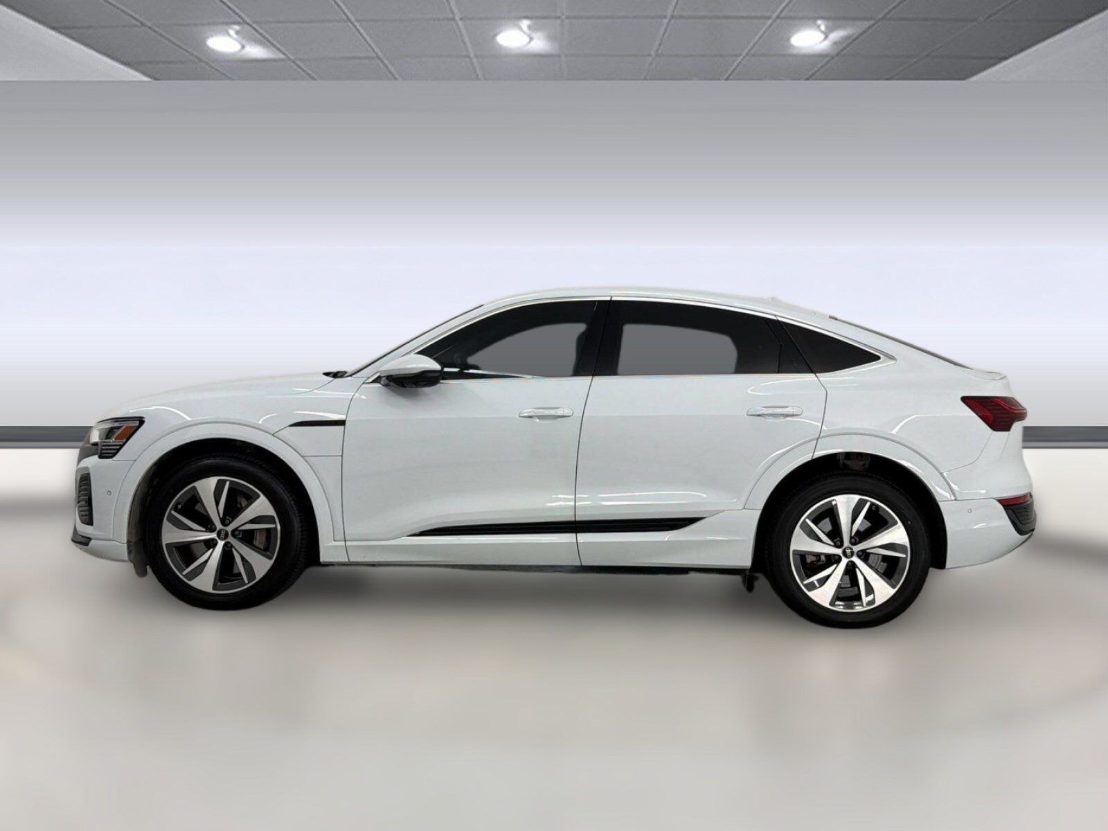 2024 Audi Q8