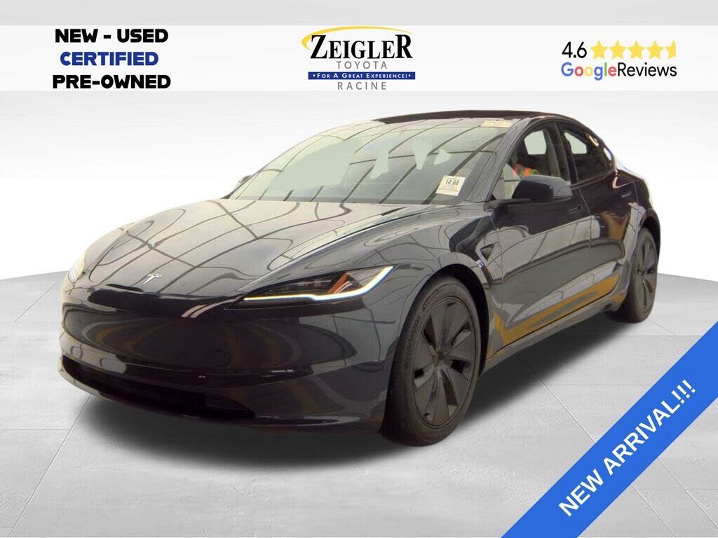 2025 TESLA Model 3