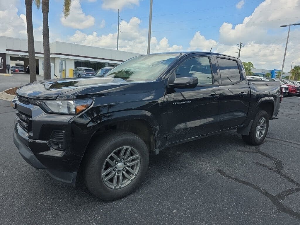 2024 CHEVROLET Colorado