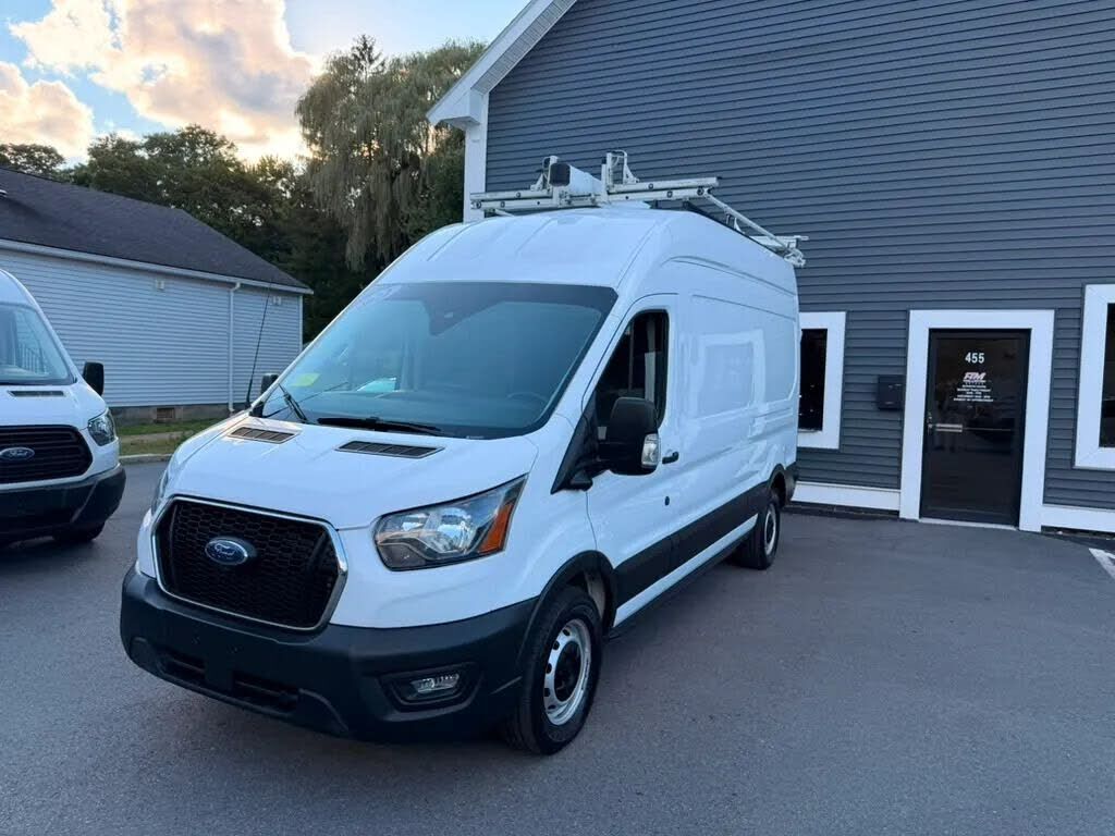 2022 FORD Transit