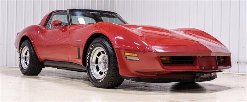 1982 CHEVROLET Corvette