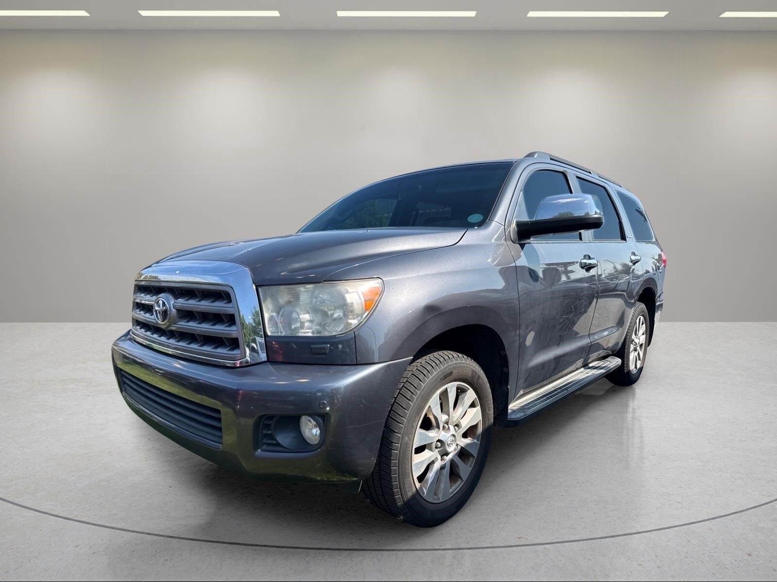 2012 TOYOTA Sequoia