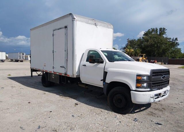 2020 GMC Silverado Medium Duty