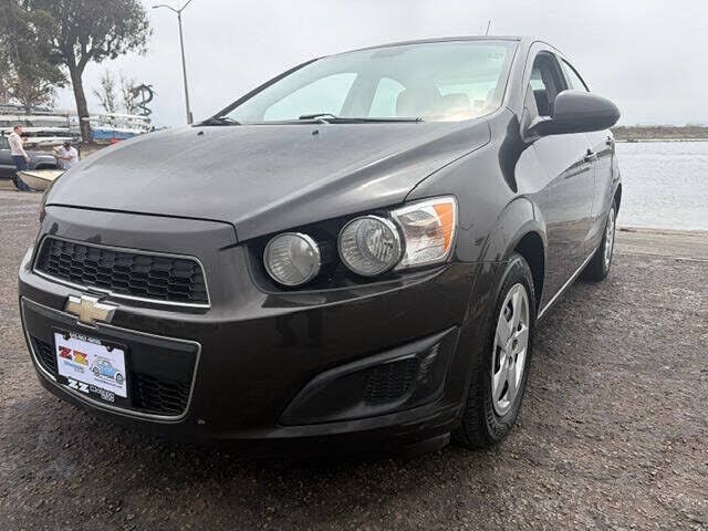 2013 CHEVROLET Sonic