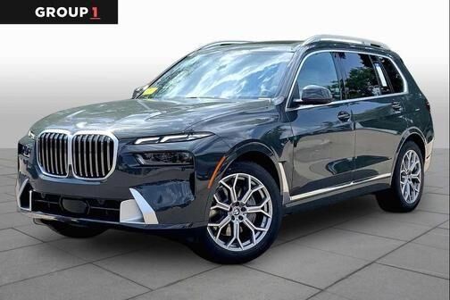 2027 BMW X7