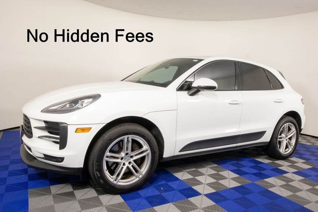 2019 PORSCHE Macan