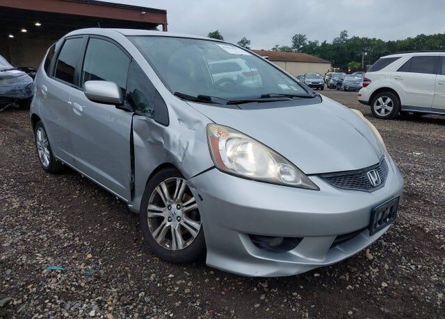 2011 HONDA Fit