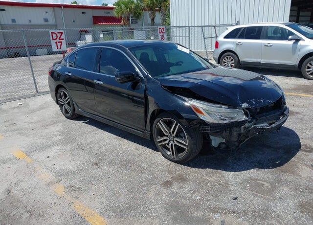 2017 HONDA Accord